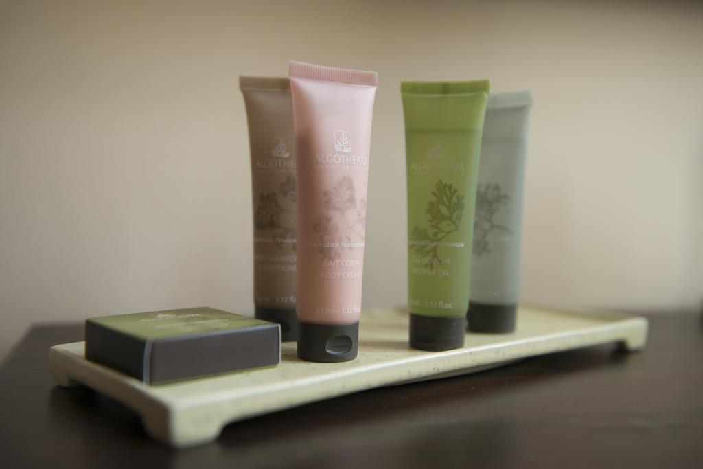 Kaza Guesthouse 디미트사나 외부 사진