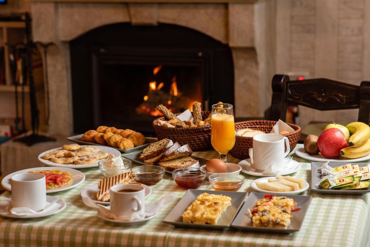 Kaza Guesthouse 디미트사나 외부 사진