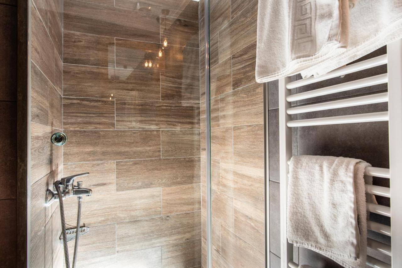 Kaza Guesthouse 디미트사나 외부 사진