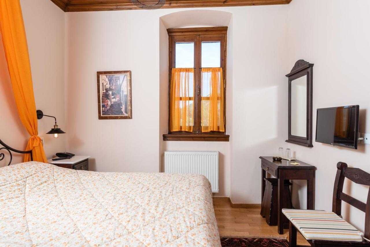 Kaza Guesthouse 디미트사나 외부 사진
