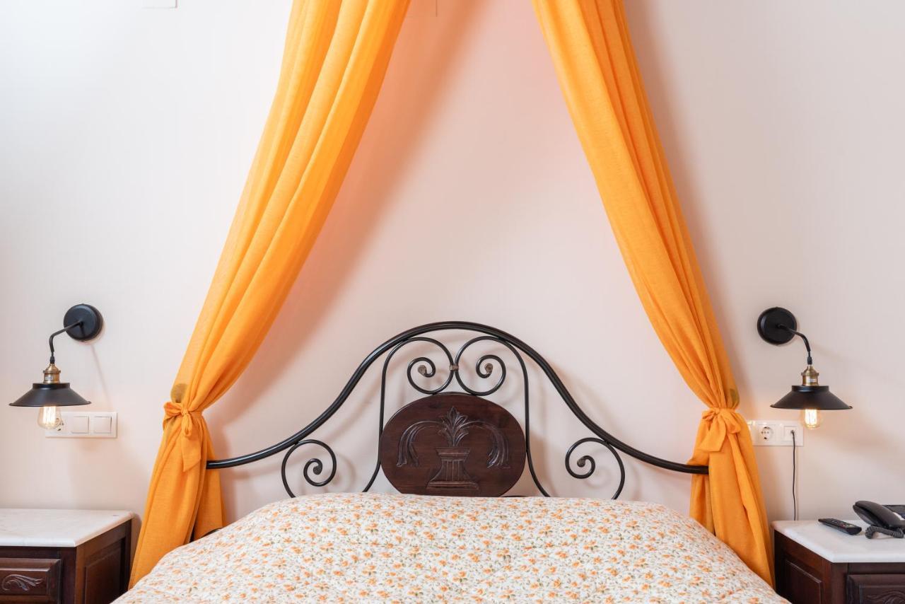 Kaza Guesthouse 디미트사나 외부 사진