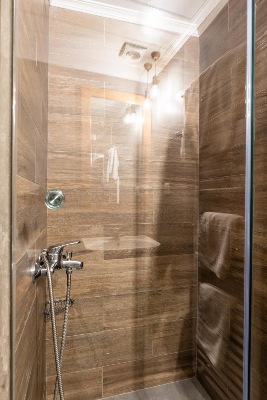 Kaza Guesthouse 디미트사나 외부 사진