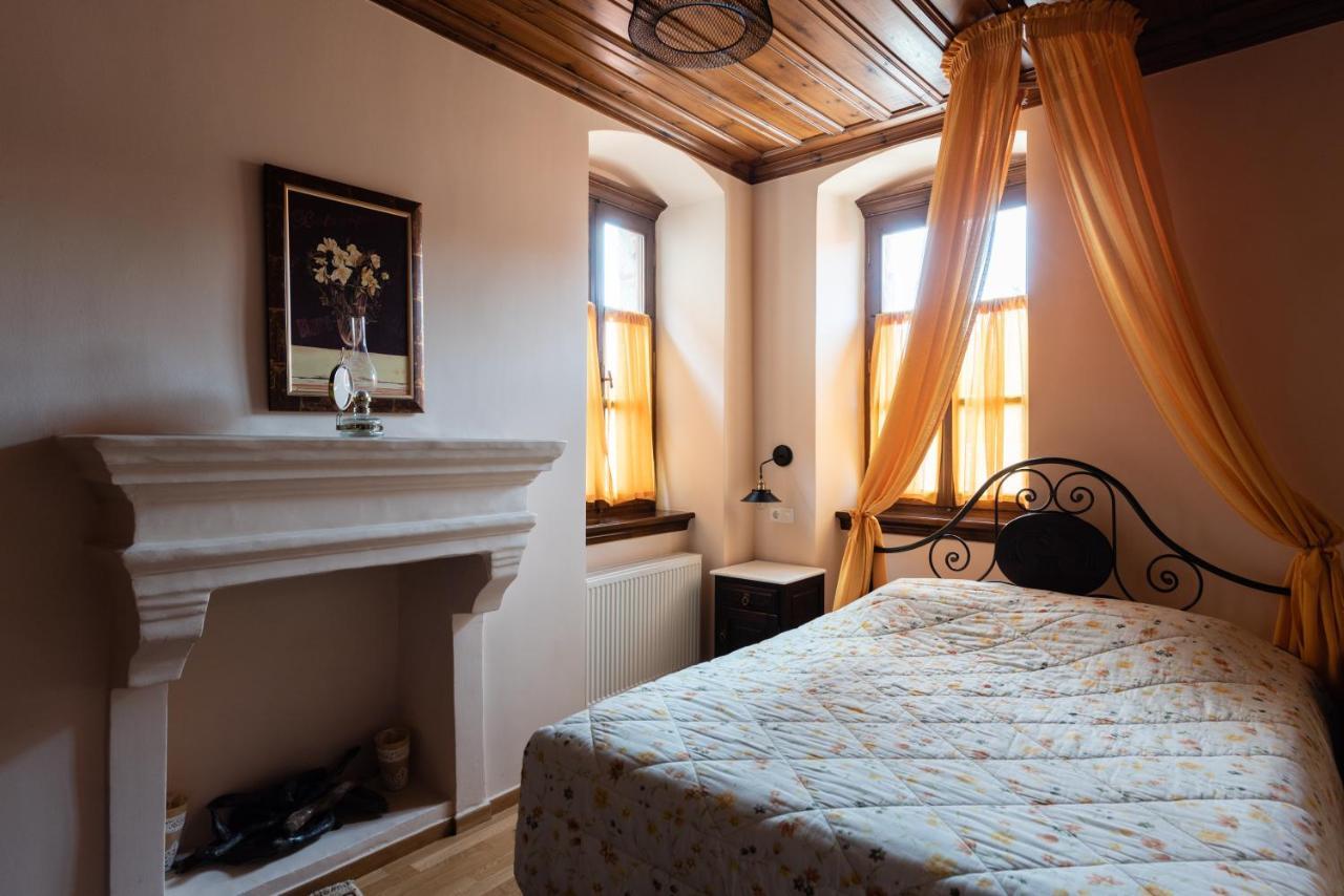 Kaza Guesthouse 디미트사나 외부 사진