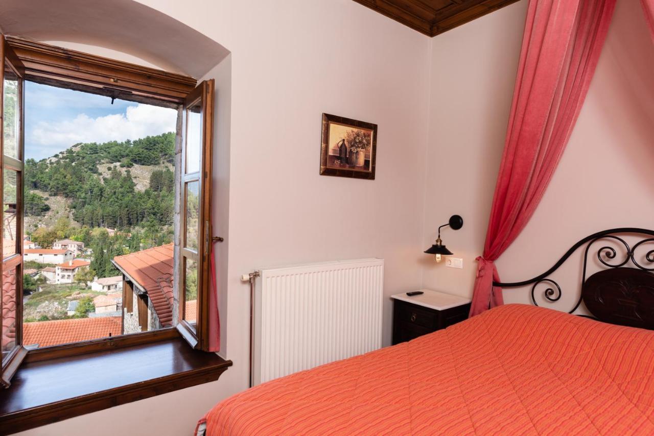 Kaza Guesthouse 디미트사나 외부 사진