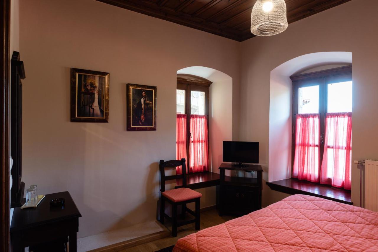 Kaza Guesthouse 디미트사나 외부 사진